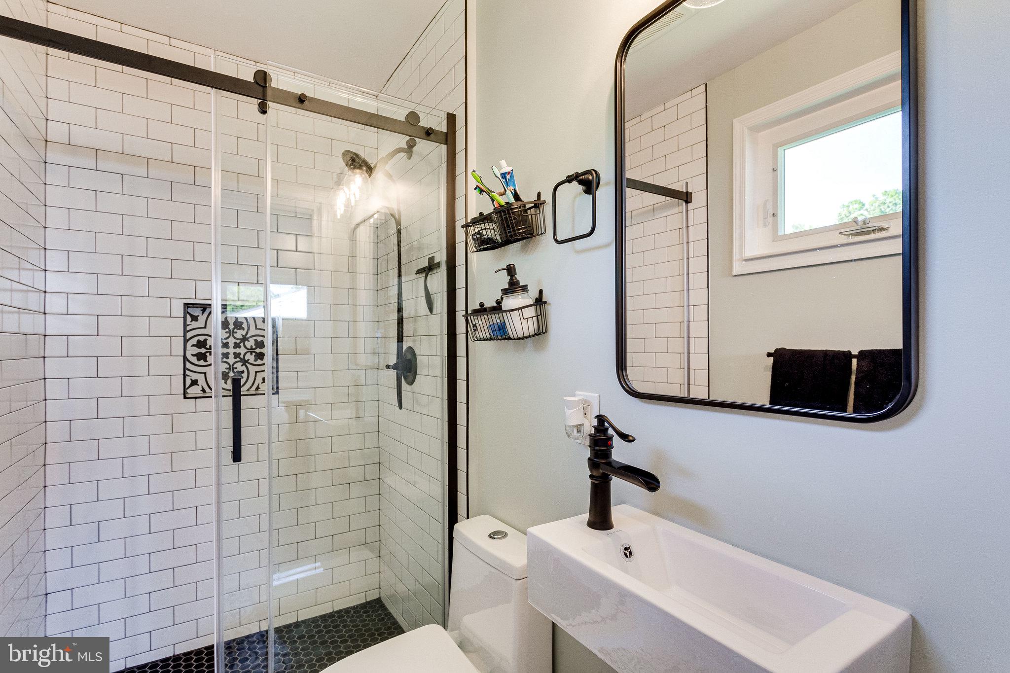 909 Roswell Drive Silver Spring, MD 20901 - Photo 21 of 56