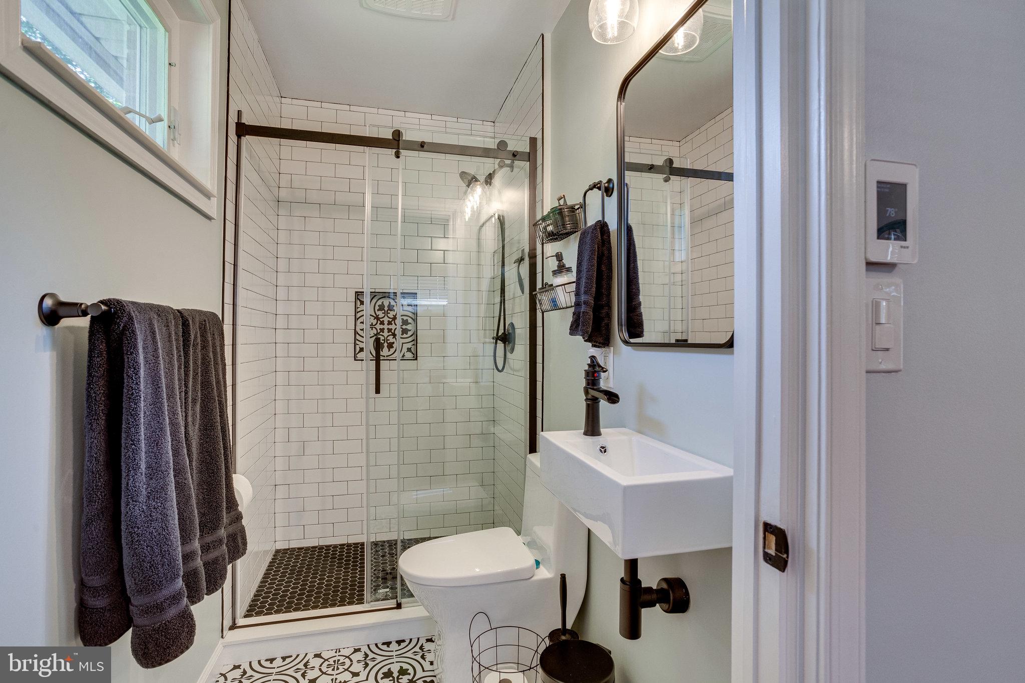 909 Roswell Drive Silver Spring, MD 20901 - Photo 22 of 56