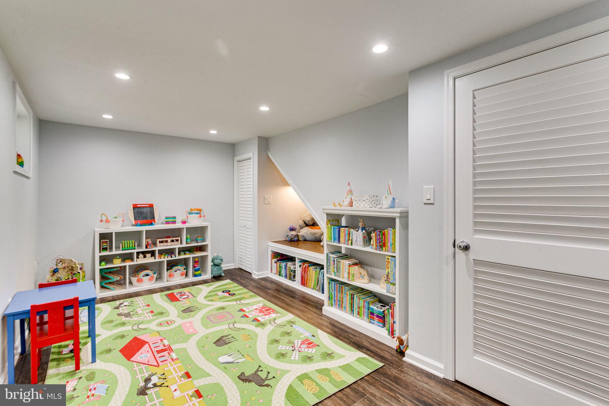 909 Roswell Drive Silver Spring, MD 20901 - Photo 44 of 56