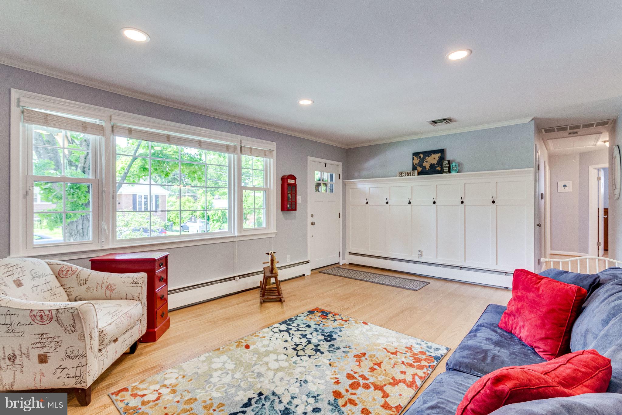 909 Roswell Drive Silver Spring, MD 20901 - Photo 10 of 56