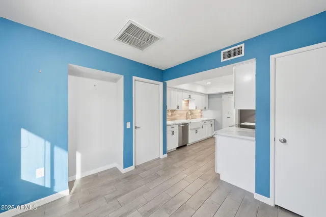 $299,900 | 19045 North Signal Butte Circle, Sun City, AZ 85373