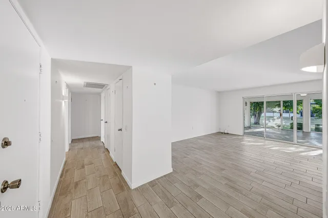 $299,900 | 19045 North Signal Butte Circle, Sun City, AZ 85373