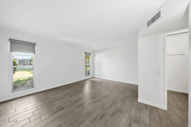 $299,900 | 19045 North Signal Butte Circle, Sun City, AZ 85373