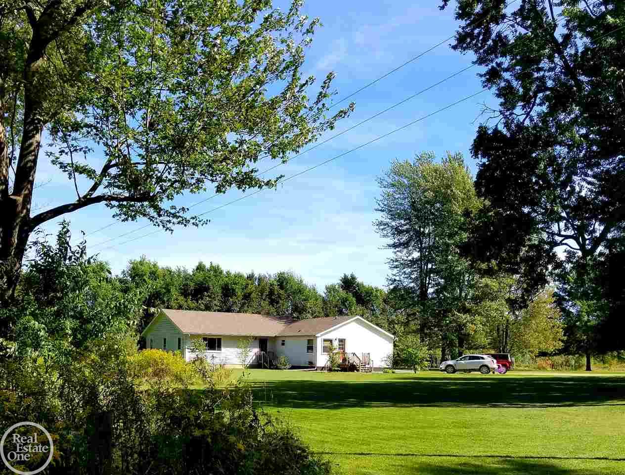8754 Marr Road Almont, MI 48003 - Photo 3 of 40