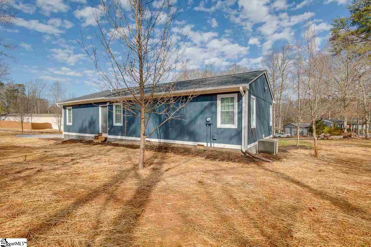 1126 Lake Cunningham Road Greer, SC 29651 - Photo 25 of 26