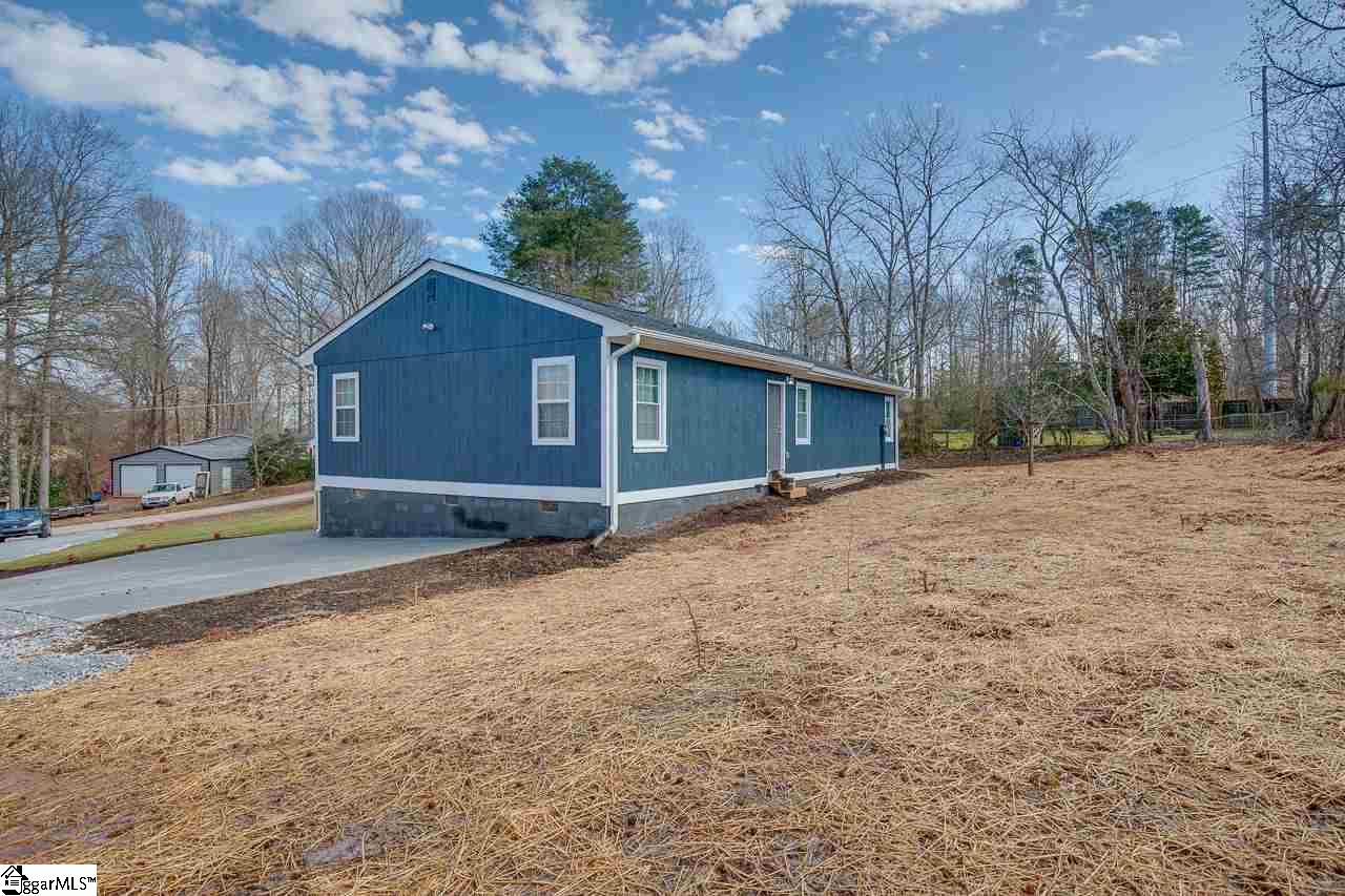 1126 Lake Cunningham Road Greer, SC 29651 - Photo 26 of 26