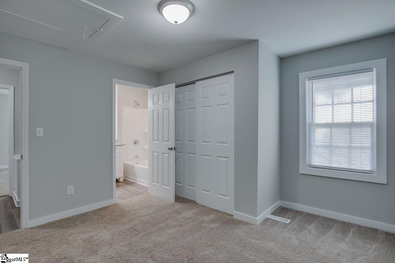 1126 Lake Cunningham Road Greer, SC 29651 - Photo 5 of 26