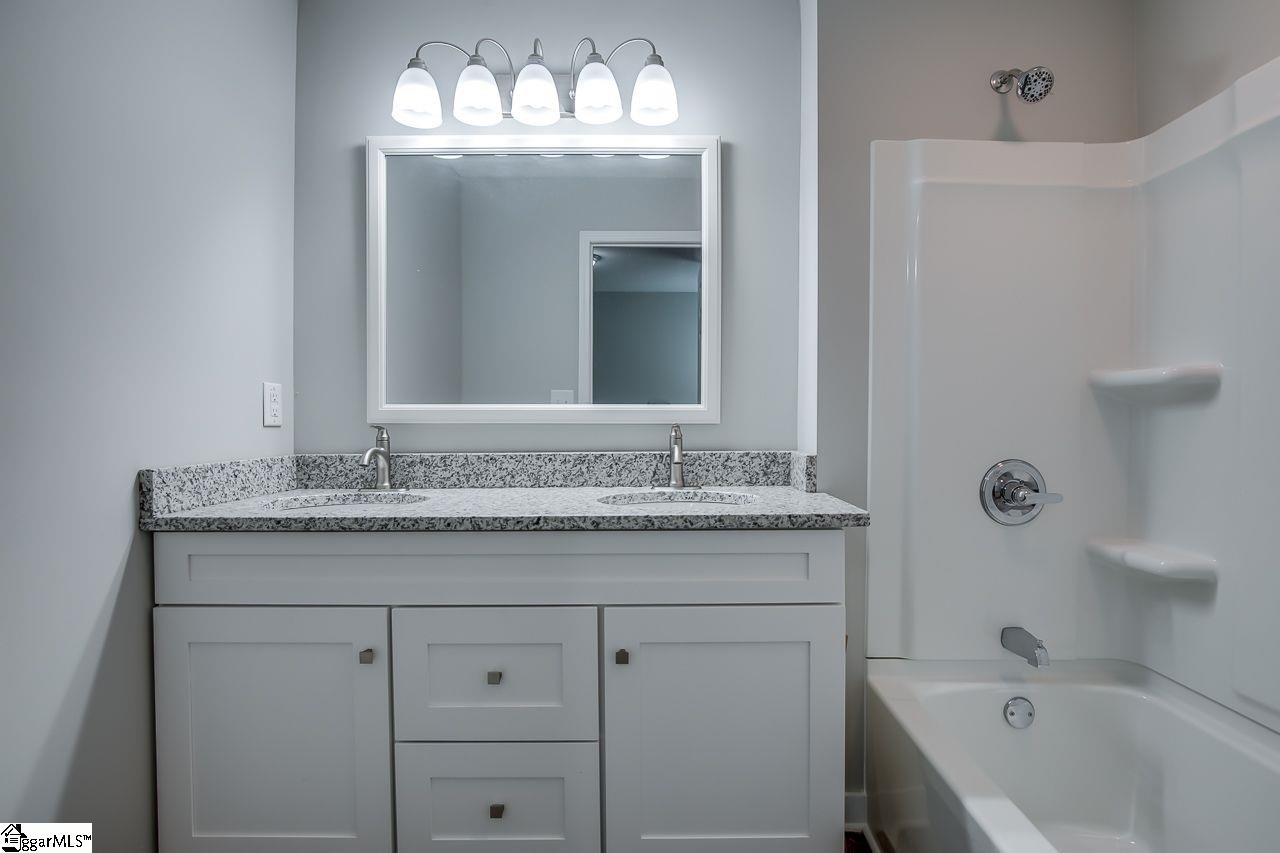 1126 Lake Cunningham Road Greer, SC 29651 - Photo 6 of 26