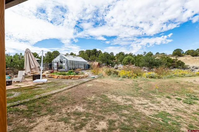 a view of swimming pool and lake view