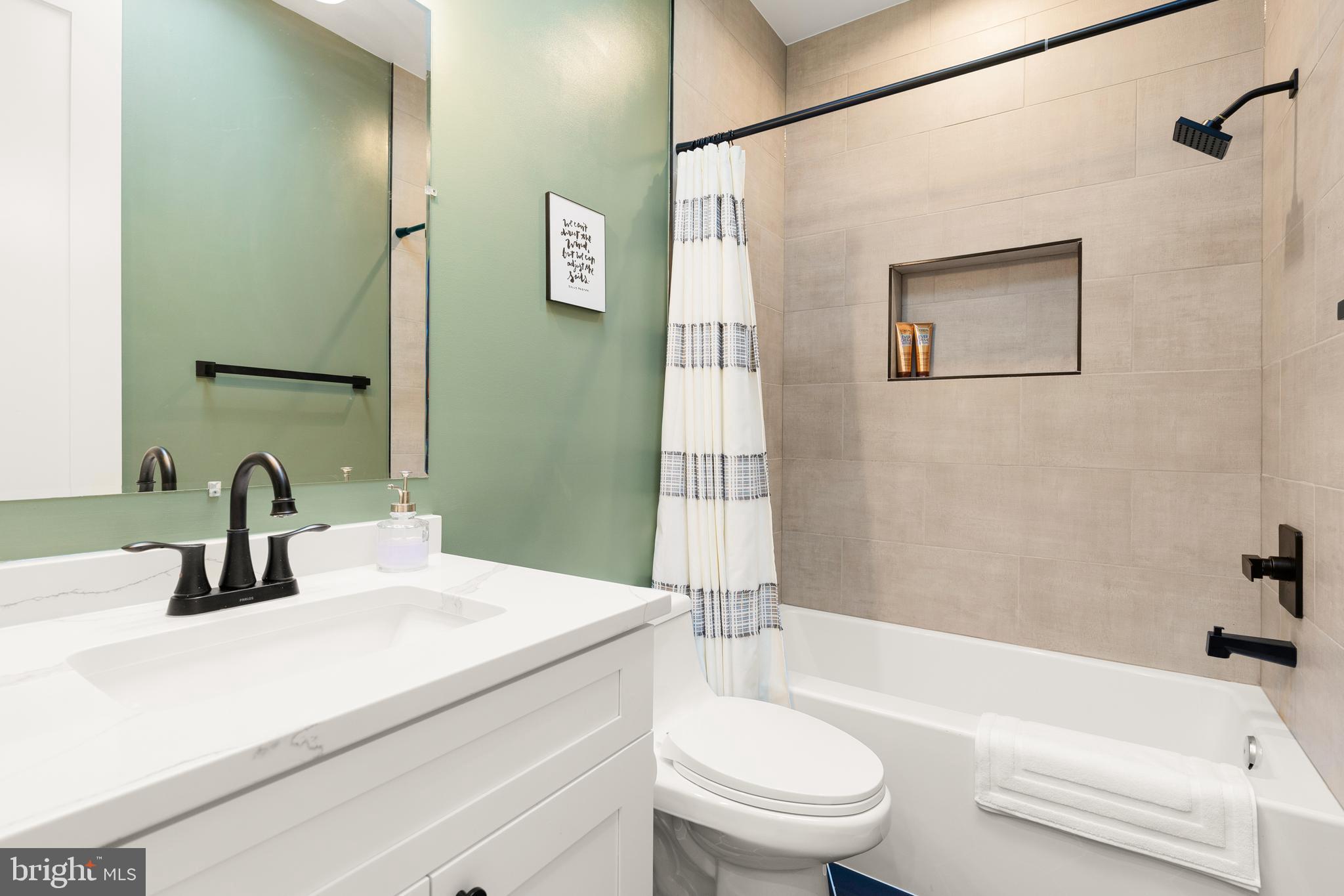 632 Rock Creek Church Road Northwest, Unit 2 Washington, DC 20010 - Photo 21 of 29