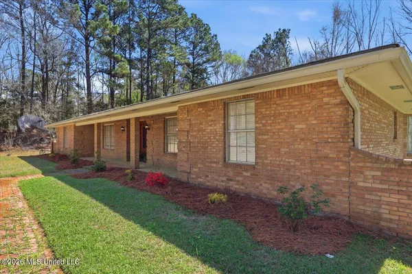 $349,900 | 163 Highway 540, Mendenhall, MS 39114