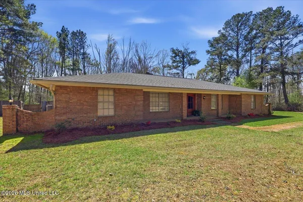 $349,900 | 163 Highway 540, Mendenhall, MS 39114
