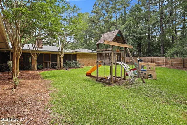 $359,900 | 163 Highway 540, Mendenhall, MS 39114