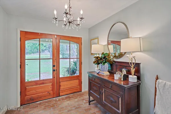 $349,900 | 163 Highway 540, Mendenhall, MS 39114