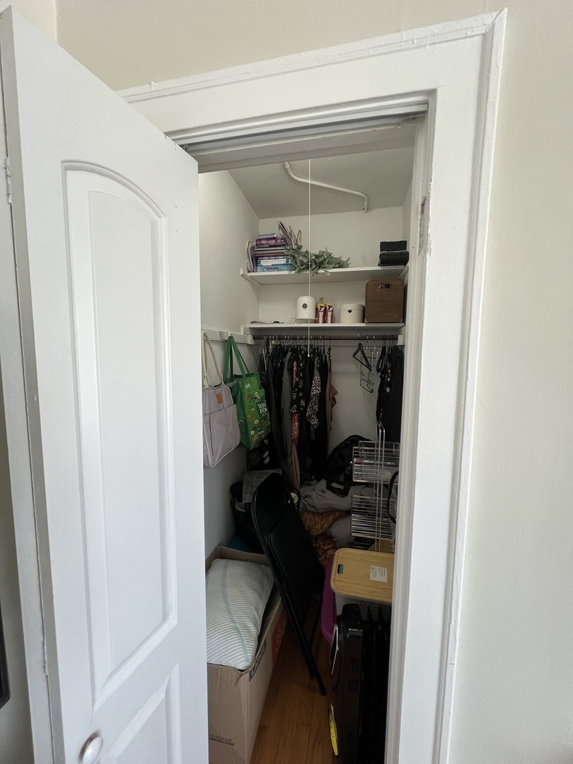 918 Green Bay Road, Unit 3J Winnetka, IL 60093 - Photo 13 of 14 a view of storage and utility room