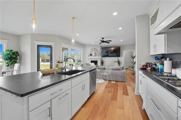 $624,000 | 1916 Northeast Park Ridge Drive, Lee's Summit, MO 64064