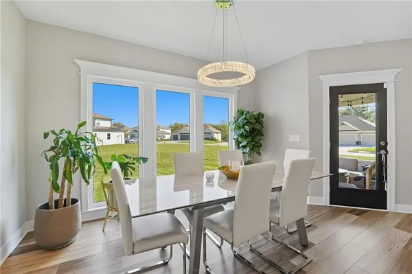 $624,000 | 1916 Northeast Park Ridge Drive, Lee's Summit, MO 64064