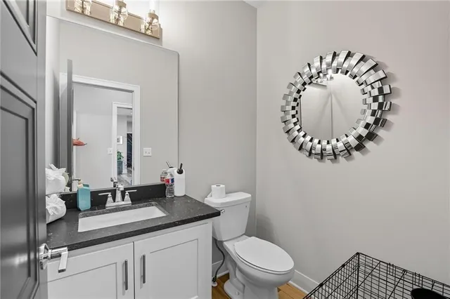 $649,000 | 1916 Northeast Park Ridge Drive, Lee's Summit, MO 64064