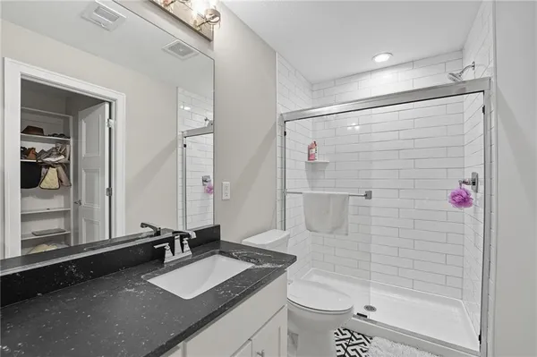 $624,000 | 1916 Northeast Park Ridge Drive, Lee's Summit, MO 64064