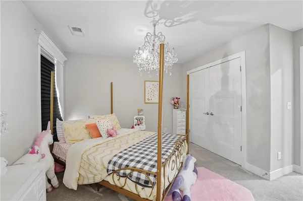 $624,000 | 1916 Northeast Park Ridge Drive, Lee's Summit, MO 64064