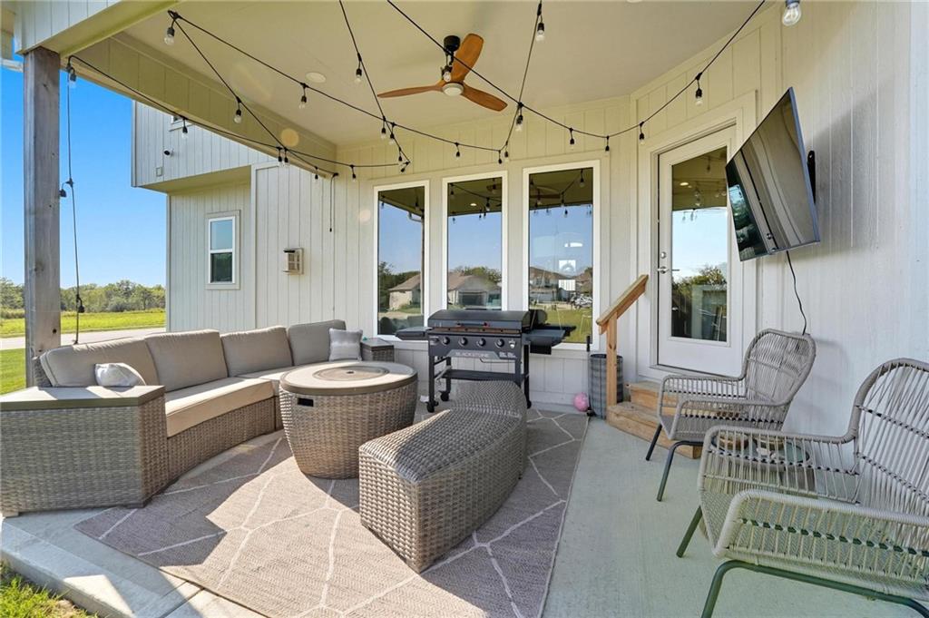 1916 Northeast Park Ridge Drive Lee's Summit, MO 64064 - Photo 48 of 50