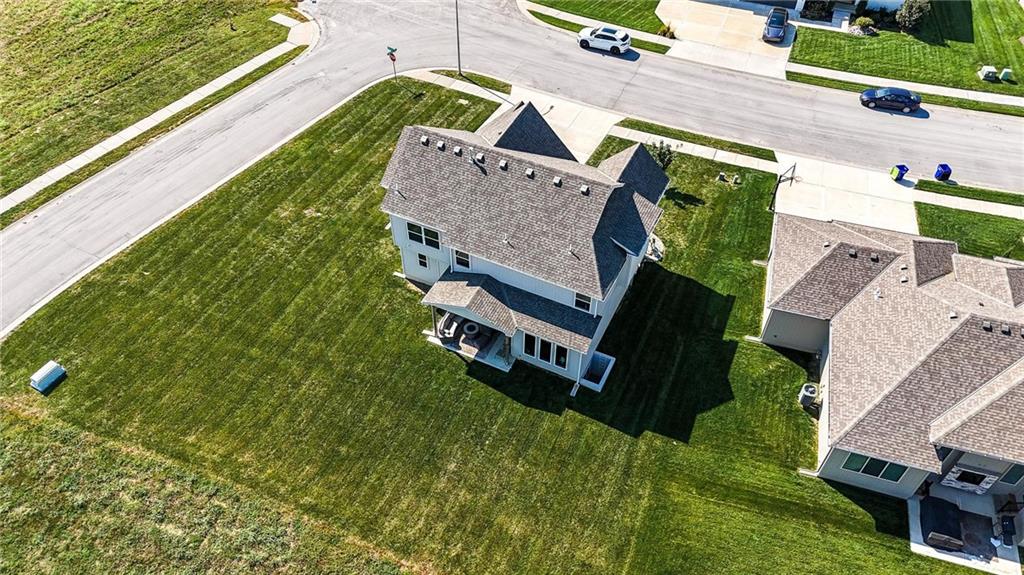 1916 Northeast Park Ridge Drive Lee's Summit, MO 64064 - Photo 7 of 50