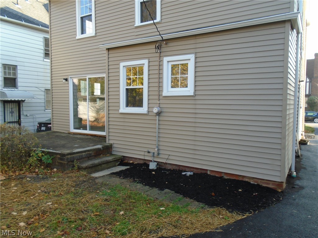 3570 Daleford Road Cleveland, OH 44120 - Photo 18 of 20 Gallery Image 18
