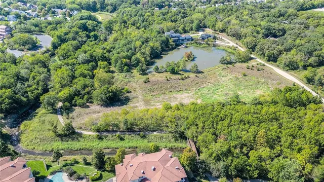 $400,000 | 12600 South Pflumm Road, Unit 104, Olathe, KS 66062