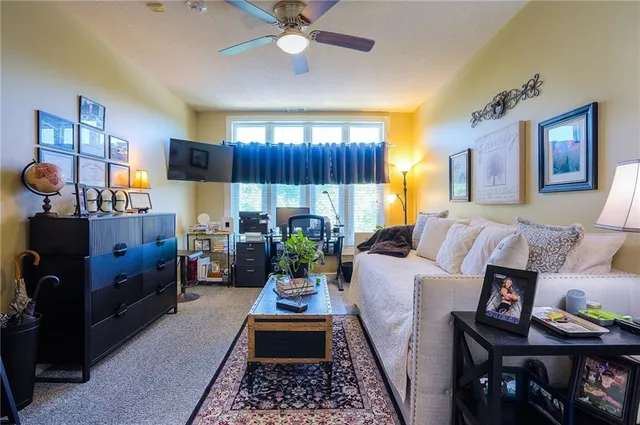 $400,000 | 12600 South Pflumm Road, Unit 104, Olathe, KS 66062