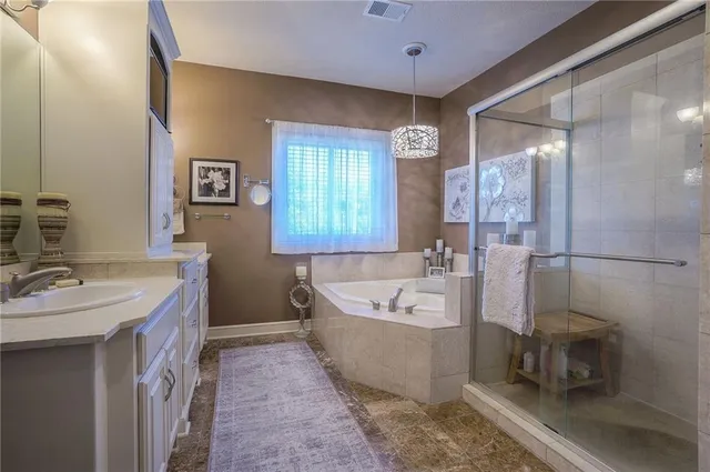 $400,000 | 12600 South Pflumm Road, Unit 104, Olathe, KS 66062