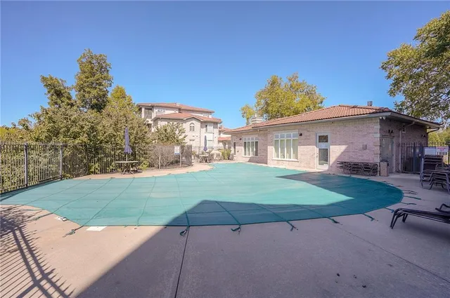 $400,000 | 12600 South Pflumm Road, Unit 104, Olathe, KS 66062