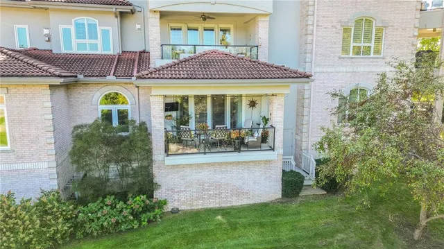 $400,000 | 12600 South Pflumm Road, Unit 104, Olathe, KS 66062