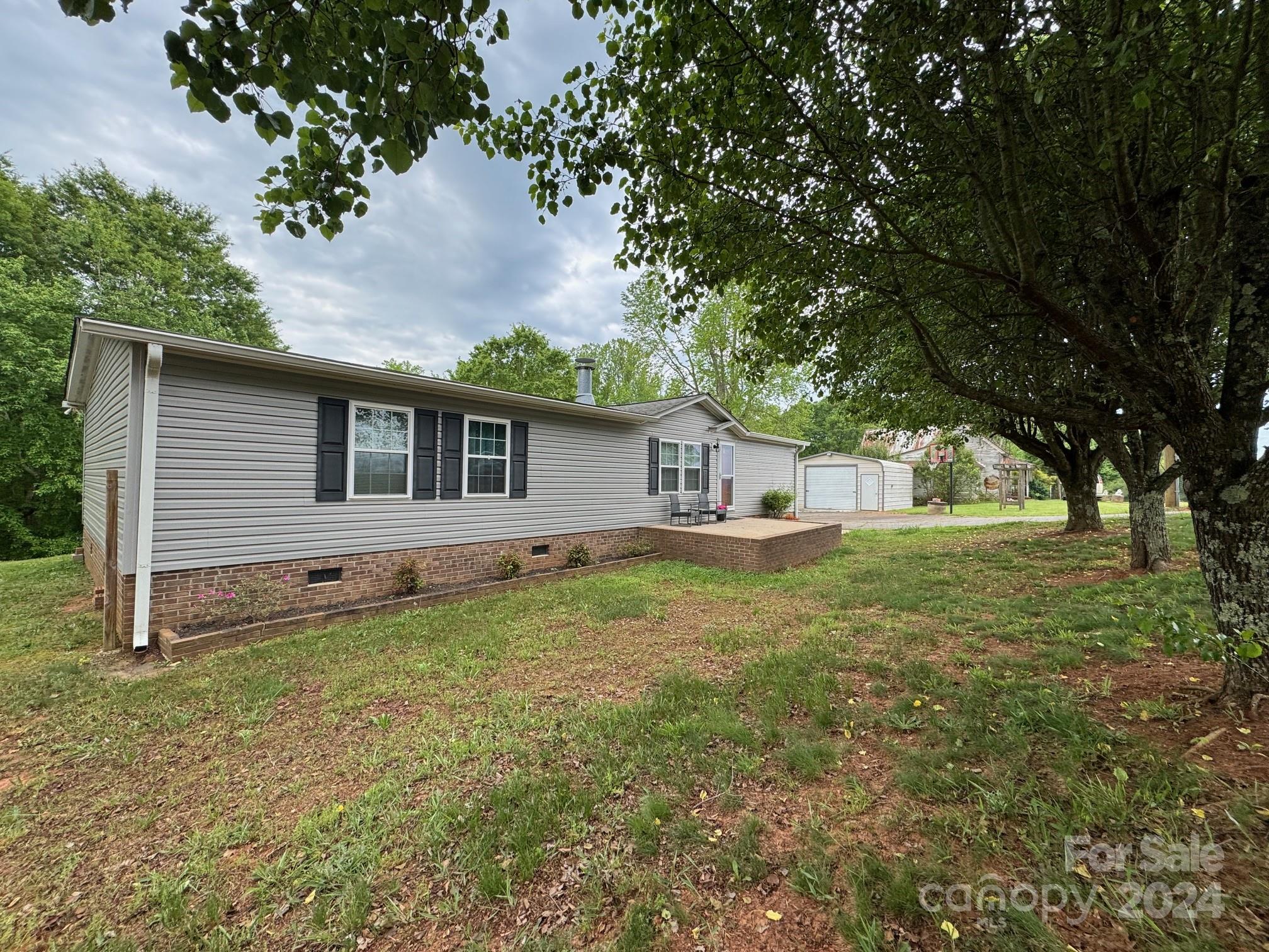 552 Old Grove Road Ellenboro, NC 28040 - Photo 2 of 37 Gallery Image 2