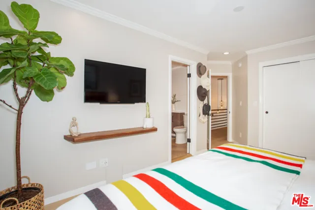 $4,600 | 8130 Redlands Street, Unit 4, Playa del Rey, CA 90293