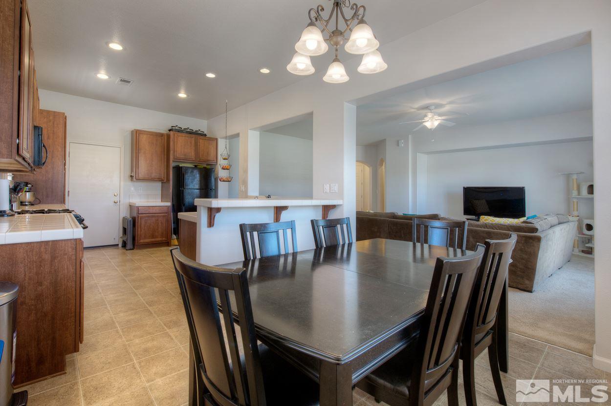 10719 Grayslake Drive Reno, NV 89521 - Photo 11 of 25 Photo 11
