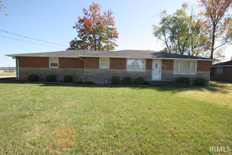 170 North Truman Road Jasper, IN 47546 - Photo 3 of 35 Gallery Image 3