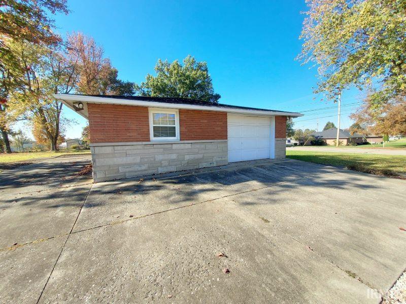 170 North Truman Road Jasper, IN 47546 - Photo 9 of 35 Gallery Image 9