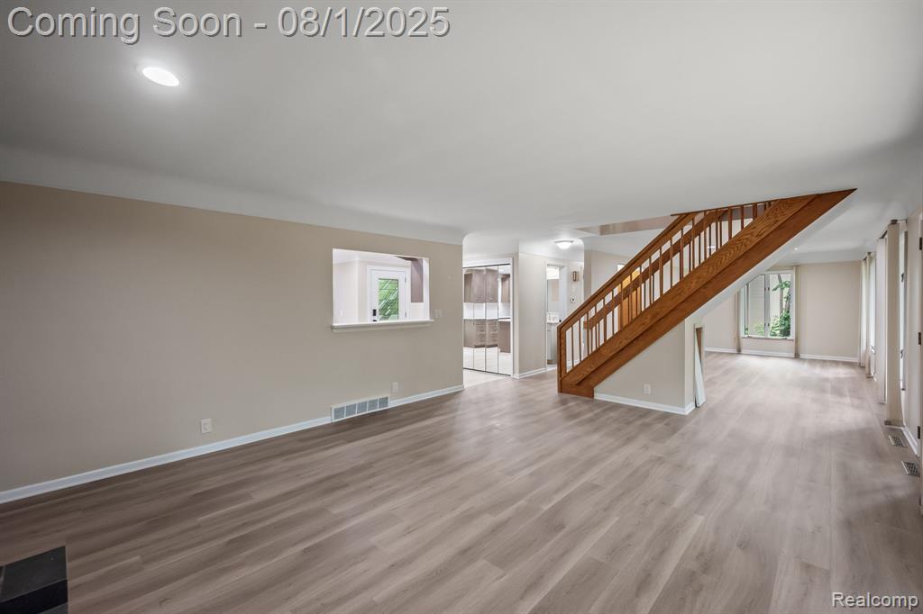 4866 Walnut Lake Road Bloomfield Hills, MI 48301 - Photo 9 of 33