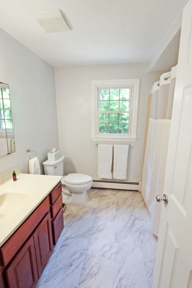 21 Crestwood Road Windham, NH 03087 - Photo 18 of 22