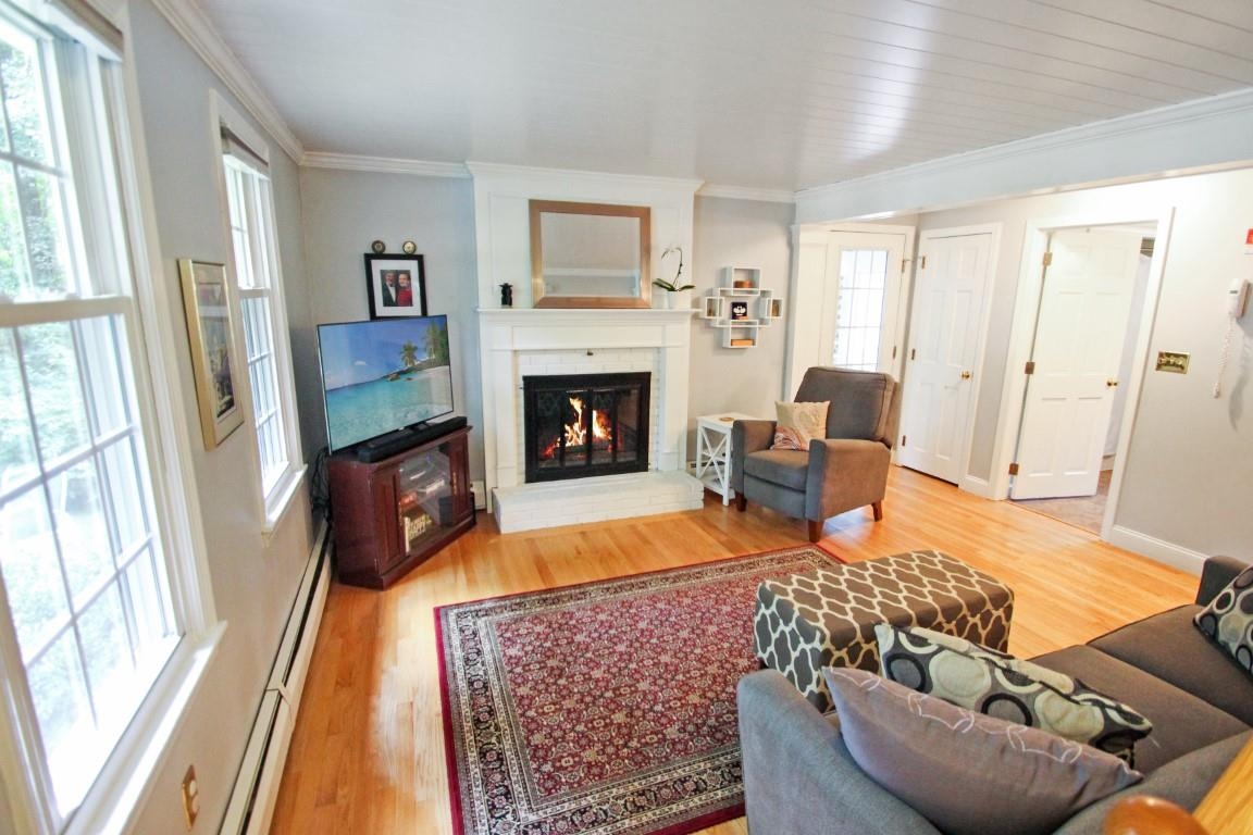 21 Crestwood Road Windham, NH 03087 - Photo 10 of 22