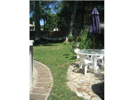 133 Knotty Oak Road Coventry, RI 02816 - Photo 18 of 20 Yard/Garden.