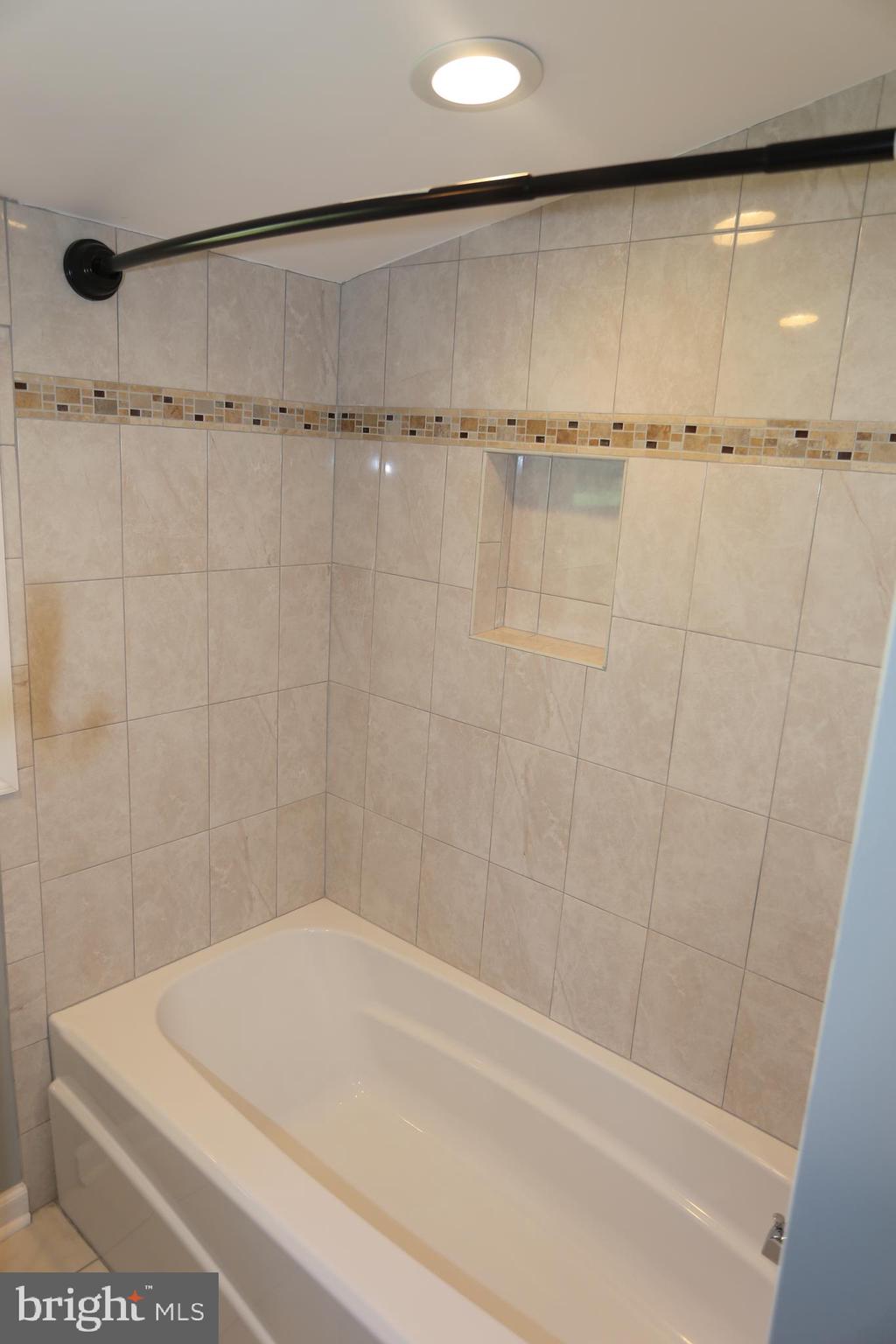 8203 Arrowhead Road Baltimore, MD 21208 - Photo 34 of 42