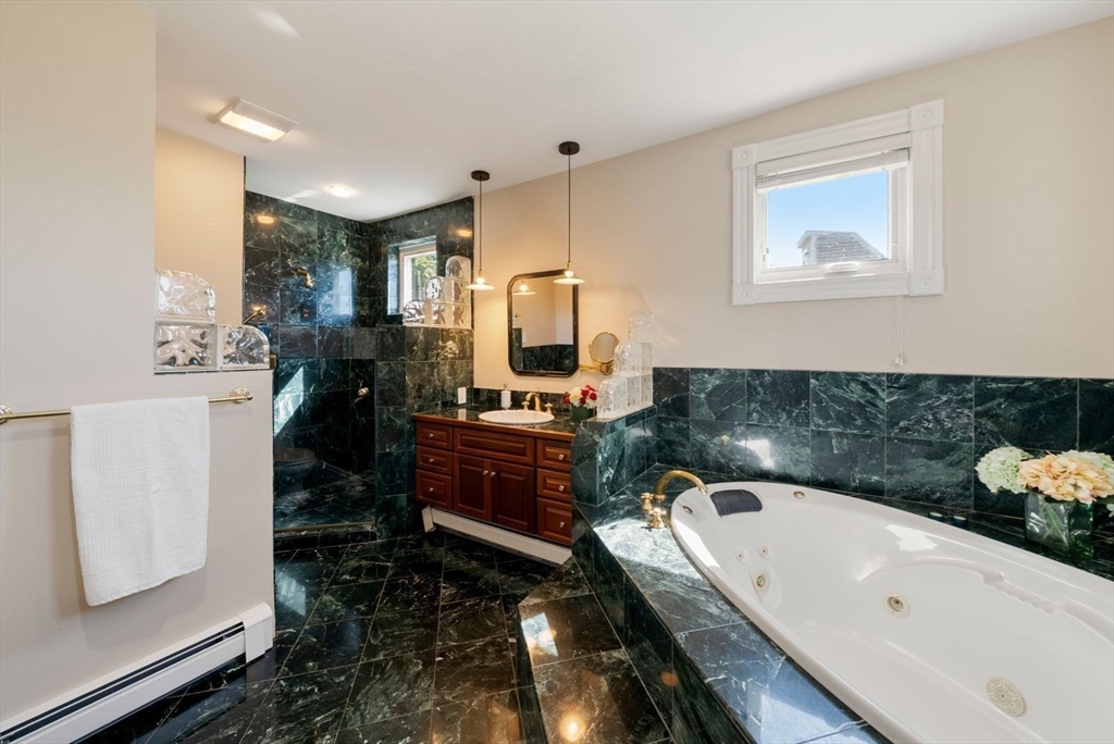 51 Chestnut Street Boston, MA 02129 - Photo 21 of 40