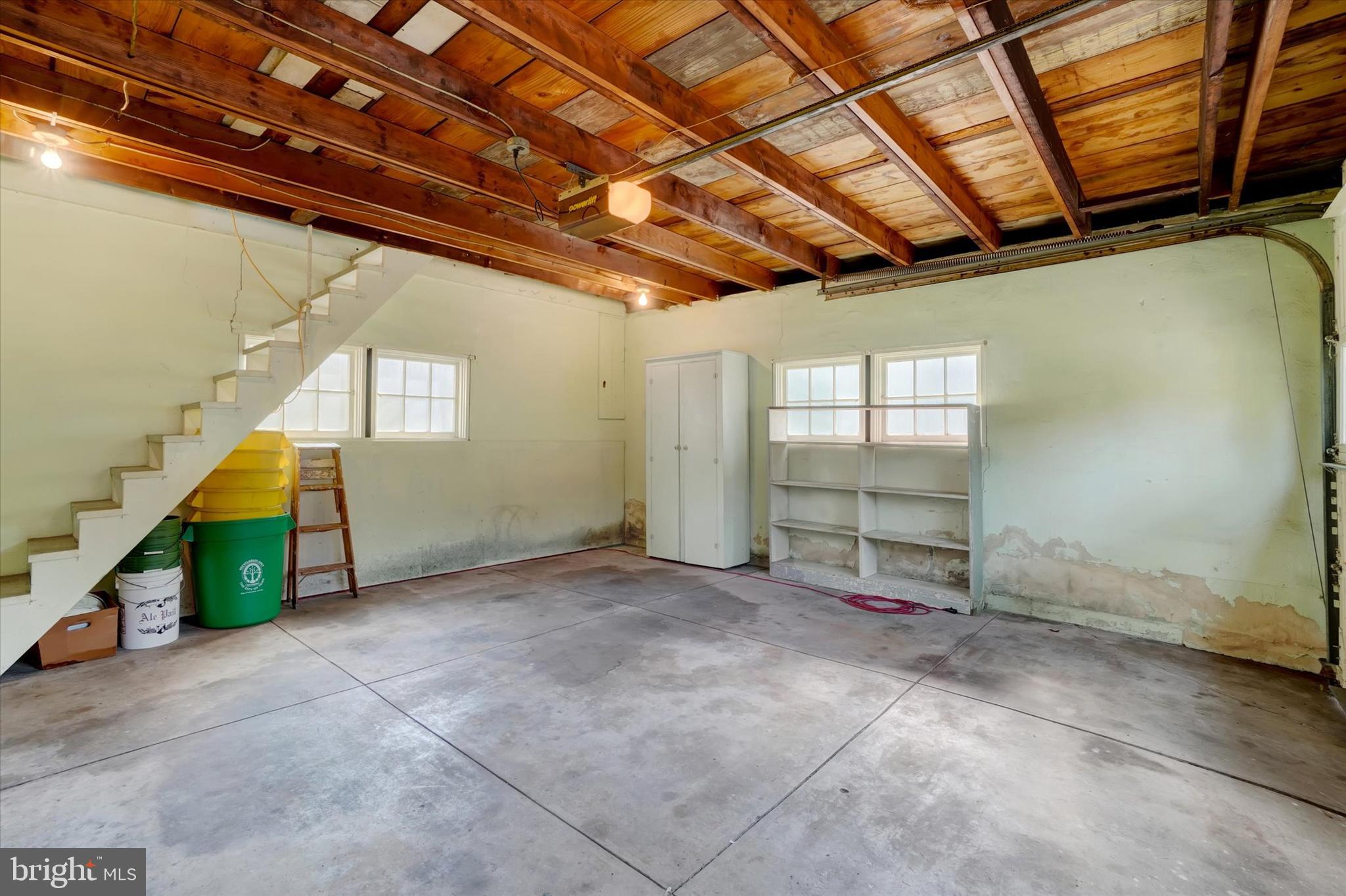132 Springdale Road York, PA 17403 - Photo 22 of 26 Gallery Image 22