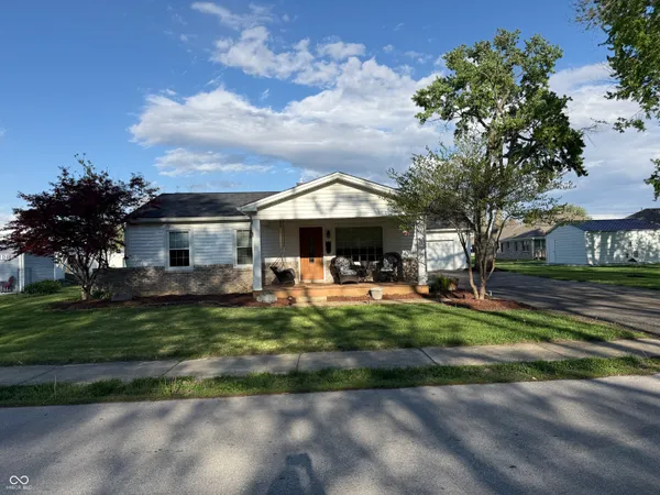 $325,000 | 1109 Hoy Avenue, Lebanon, IN 46052