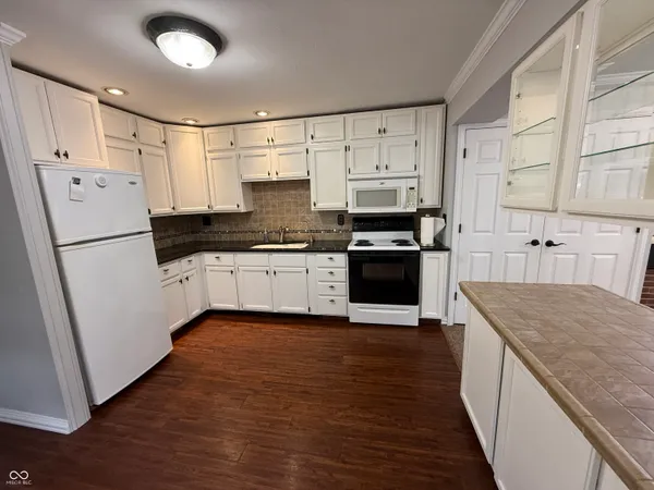$325,000 | 1109 Hoy Avenue, Lebanon, IN 46052