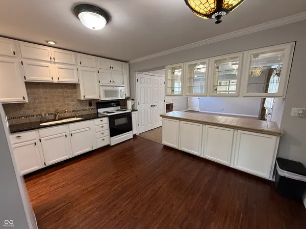 $325,000 | 1109 Hoy Avenue, Lebanon, IN 46052