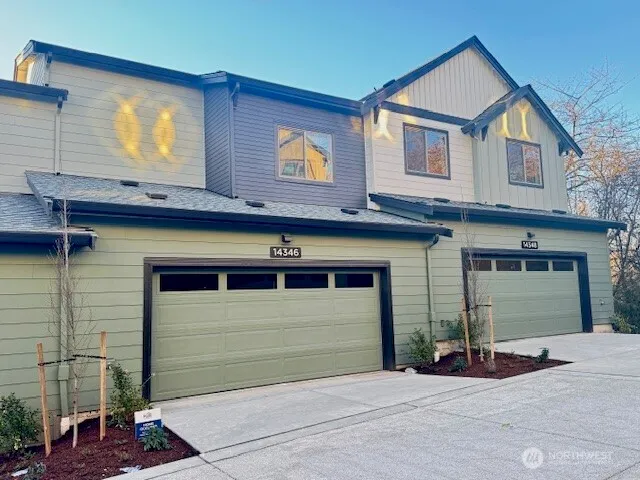 a view of multiple houses