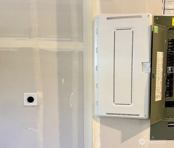 $3,990 | 14346 1st Avenue Northeast, Unit 54E, Duvall, WA 98019