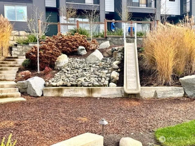 $3,990 | 14346 1st Avenue Northeast, Unit 54E, Duvall, WA 98019